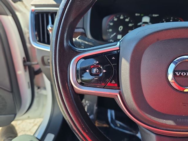 2018 Volvo S90 T5 Momentum