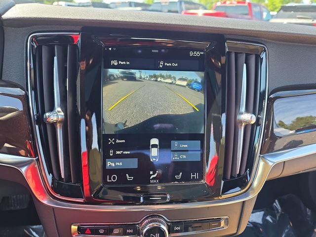 2018 Volvo S90 T5 Momentum
