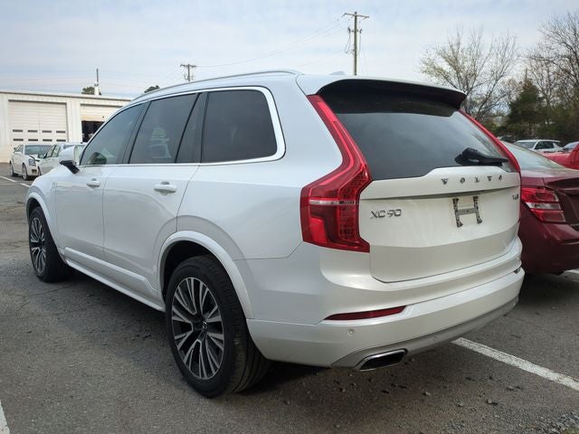 2021 Volvo XC90 T6 Momentum