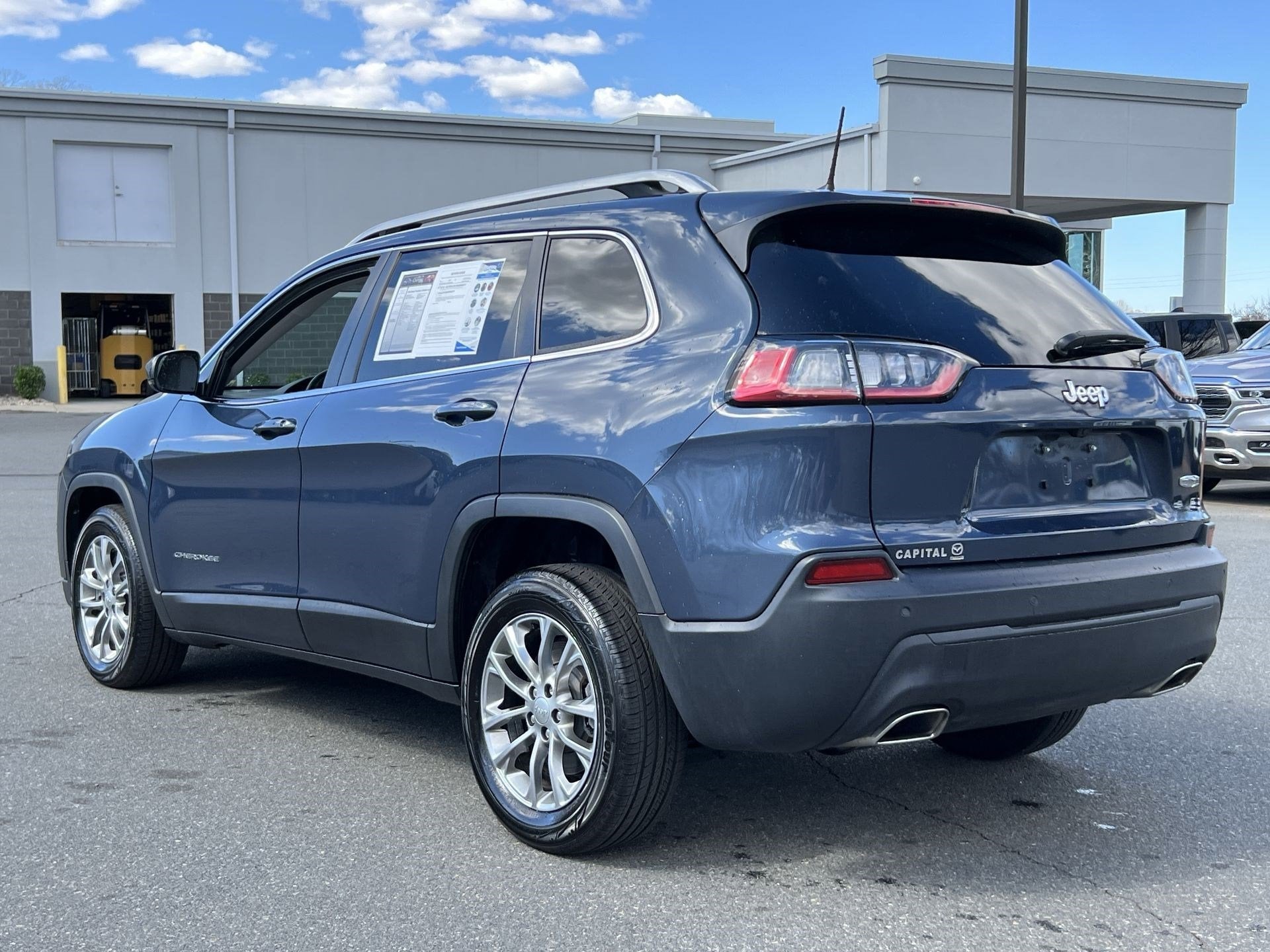 2021 Jeep Cherokee Latitude Lux