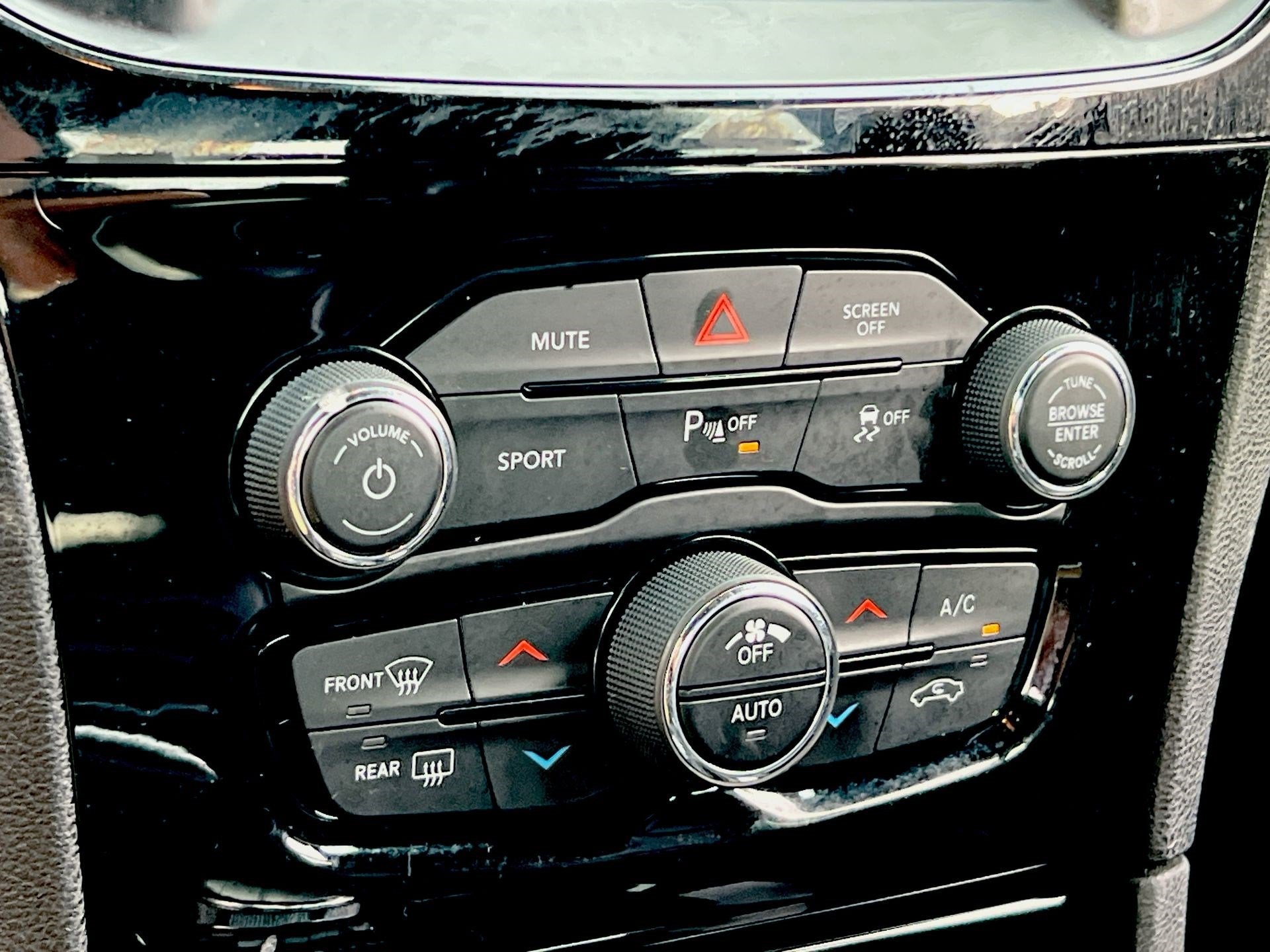 2023 Chrysler 300 300S