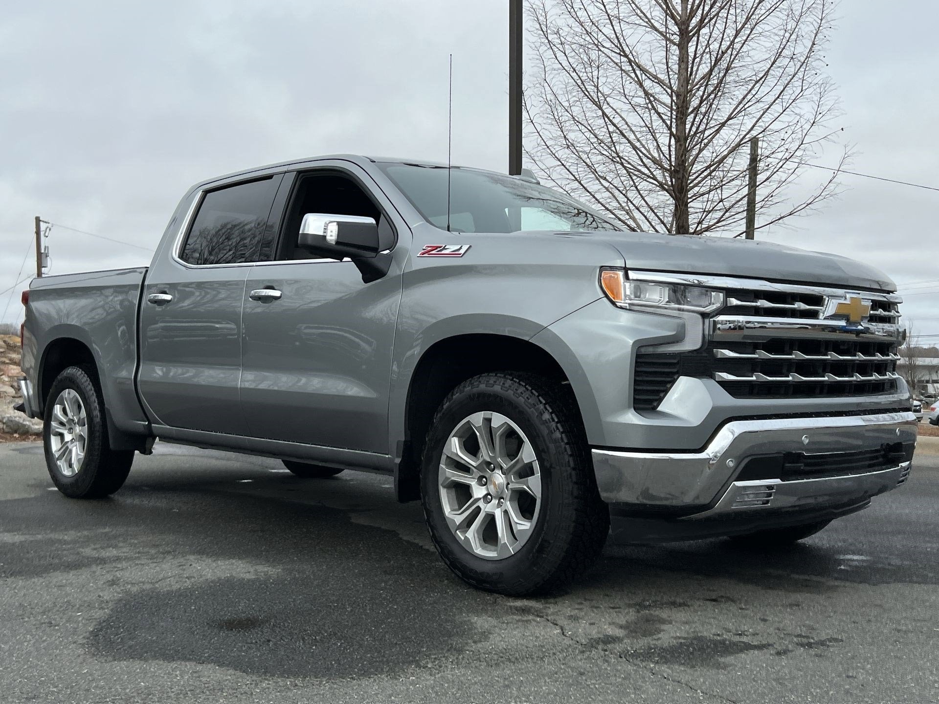 2025 Chevrolet Silverado 1500 LTZ