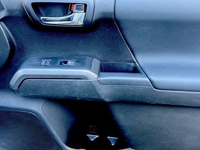 2022 Toyota Tacoma 4WD TRD Sport