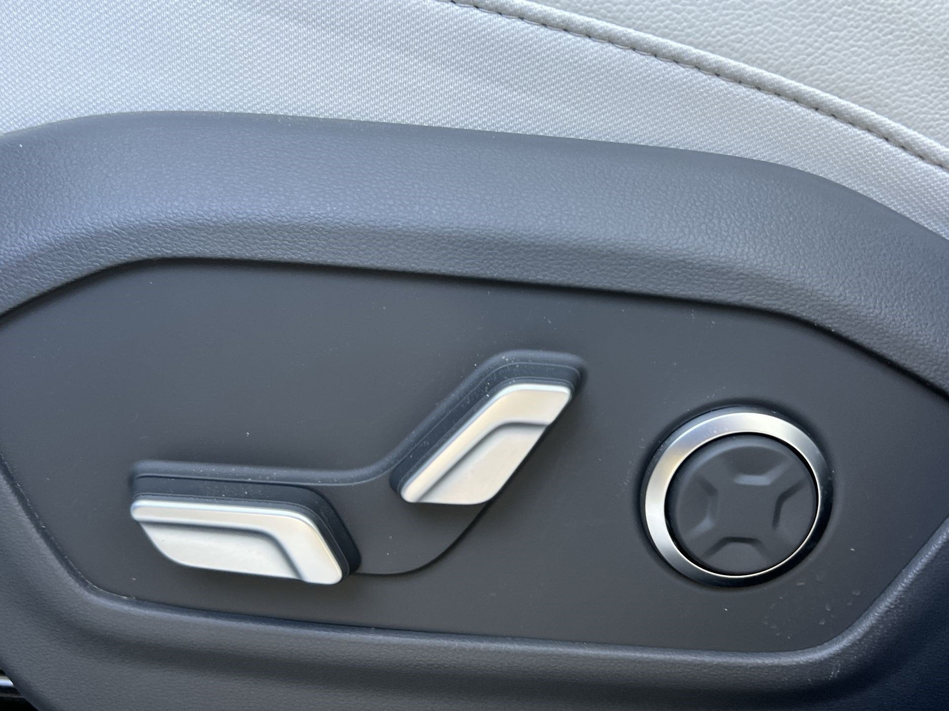 2024 Hyundai Santa Fe Hybrid Limited