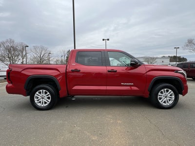 2022 Toyota Tundra 4WD SR5