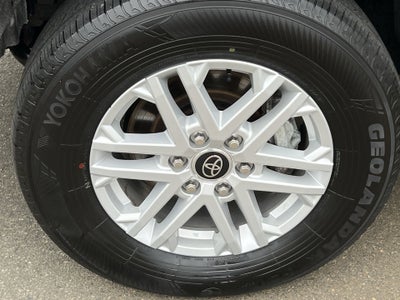 2022 Toyota Tundra 4WD SR5