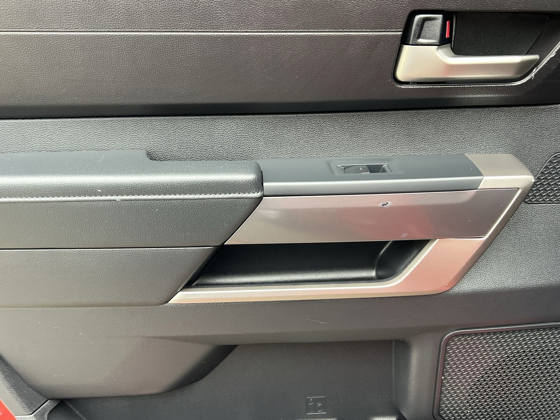 2022 Toyota Tundra 4WD SR5