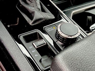 2022 Toyota Tundra 4WD SR5