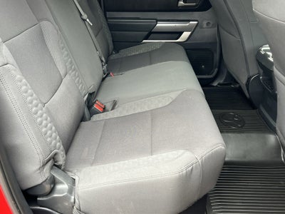 2022 Toyota Tundra 4WD SR5
