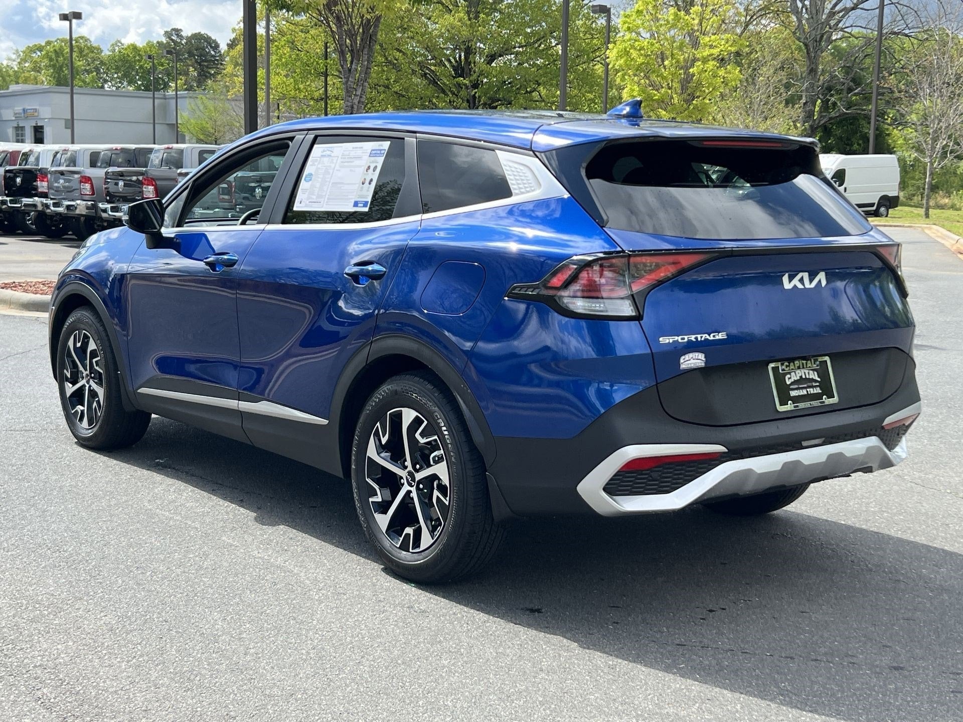 2025 Kia Sportage EX