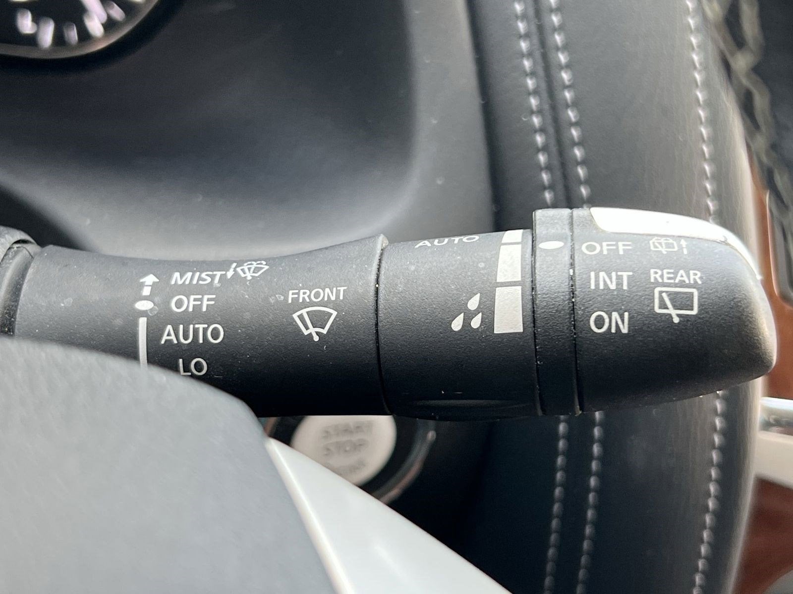 2018 INFINITI QX80 Base