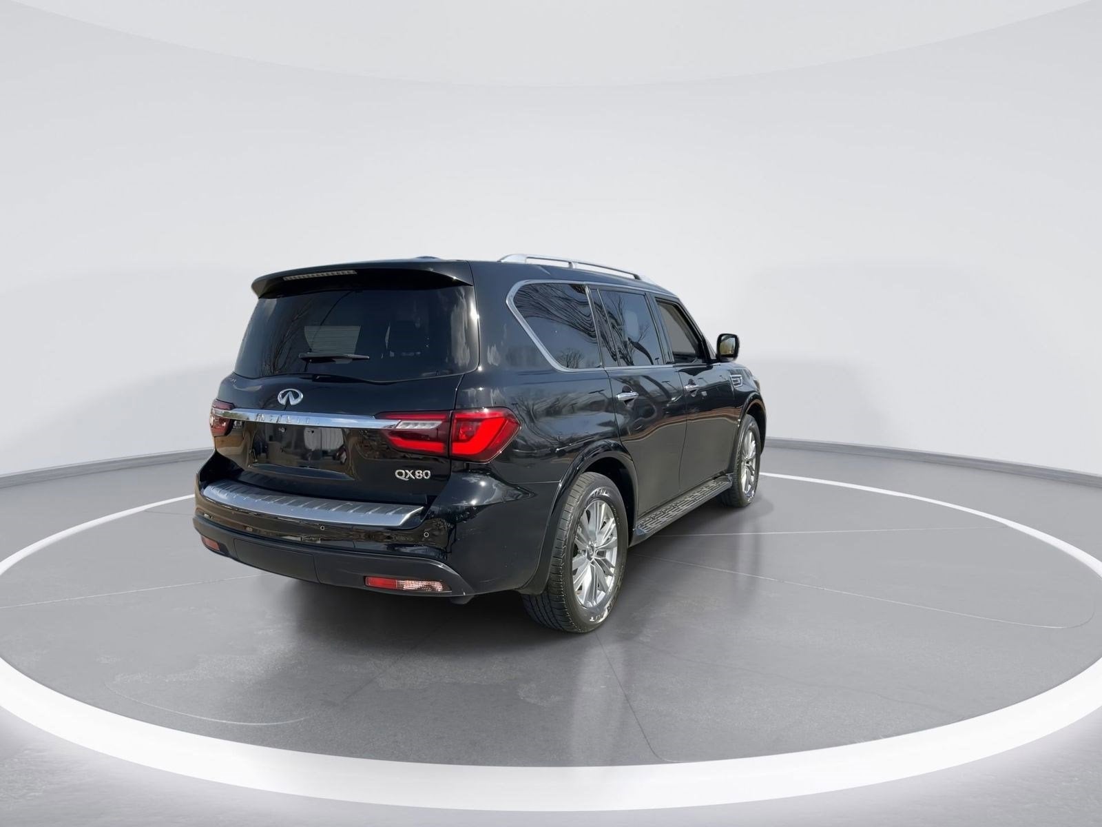 2018 INFINITI QX80 Base