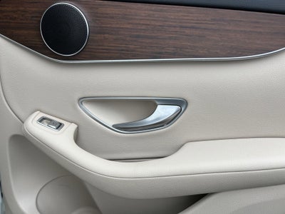 2021 Mercedes-Benz GLC GLC 300