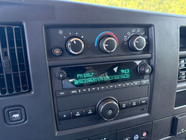 2025 Chevrolet Express 3500 LS Passenger