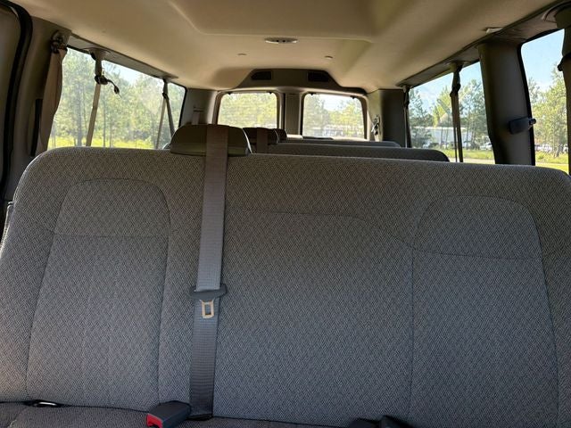 2025 Chevrolet Express 3500 LS Passenger