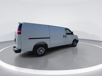 2025 Chevrolet Express 2500 Work Van Cargo