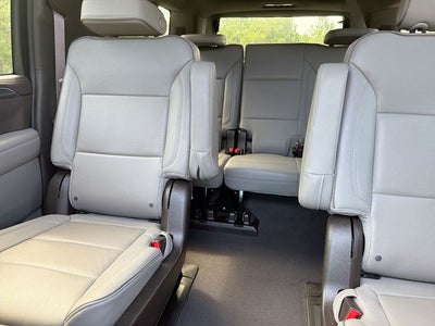 2023 GMC Yukon XL SLT