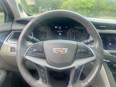 2020 Cadillac XT5 Premium Luxury