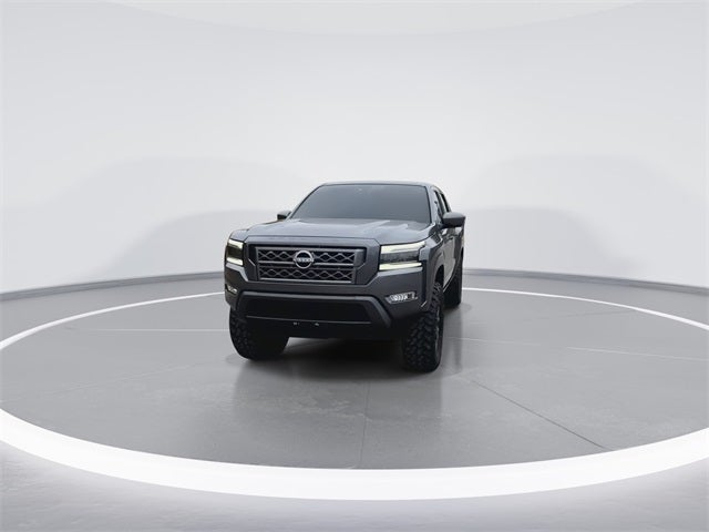 2024 Nissan Frontier SL