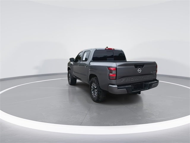 2024 Nissan Frontier SL