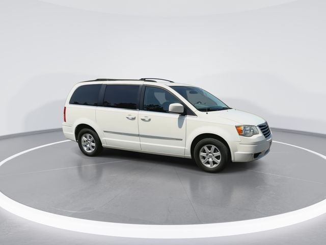 2010 Chrysler Town & Country Touring