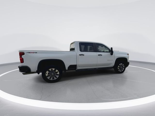 2026 Chevrolet Silverado 2500HD Custom
