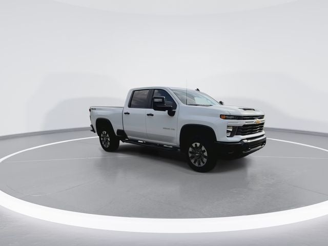 2026 Chevrolet Silverado 2500HD Custom