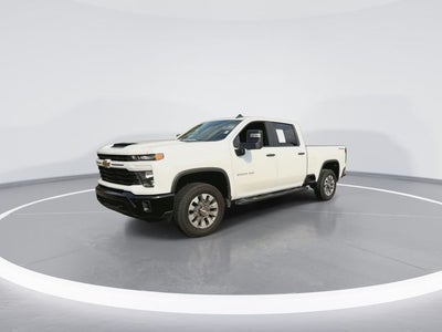 2026 Chevrolet Silverado 2500HD Custom