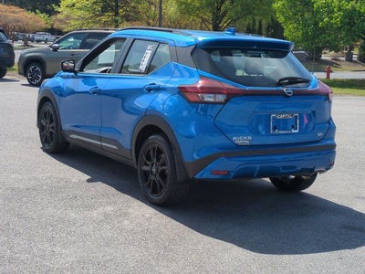 2023 Nissan Kicks SR
