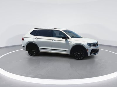 2021 Volkswagen Tiguan 2.0T SE R-Line Black
