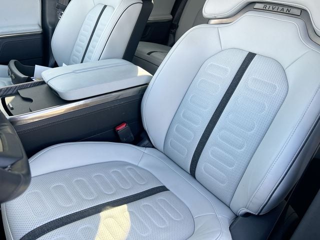 2023 Rivian R1T Adventure