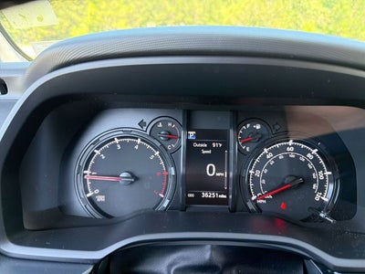 2023 Toyota 4Runner SR5