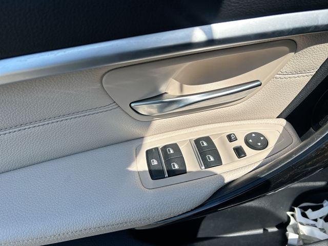 2018 BMW 3 Series 330i