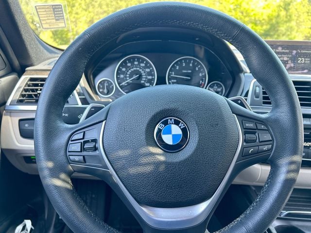2018 BMW 3 Series 330i