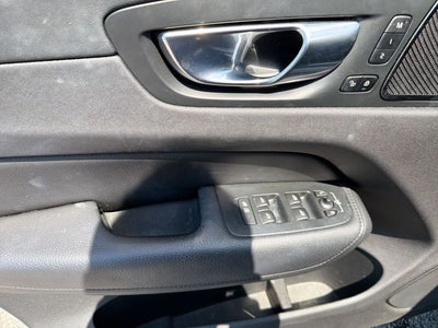 2020 Volvo XC60 T5 Inscription