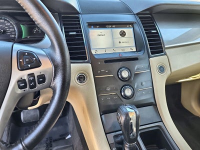 2018 Ford Taurus SEL