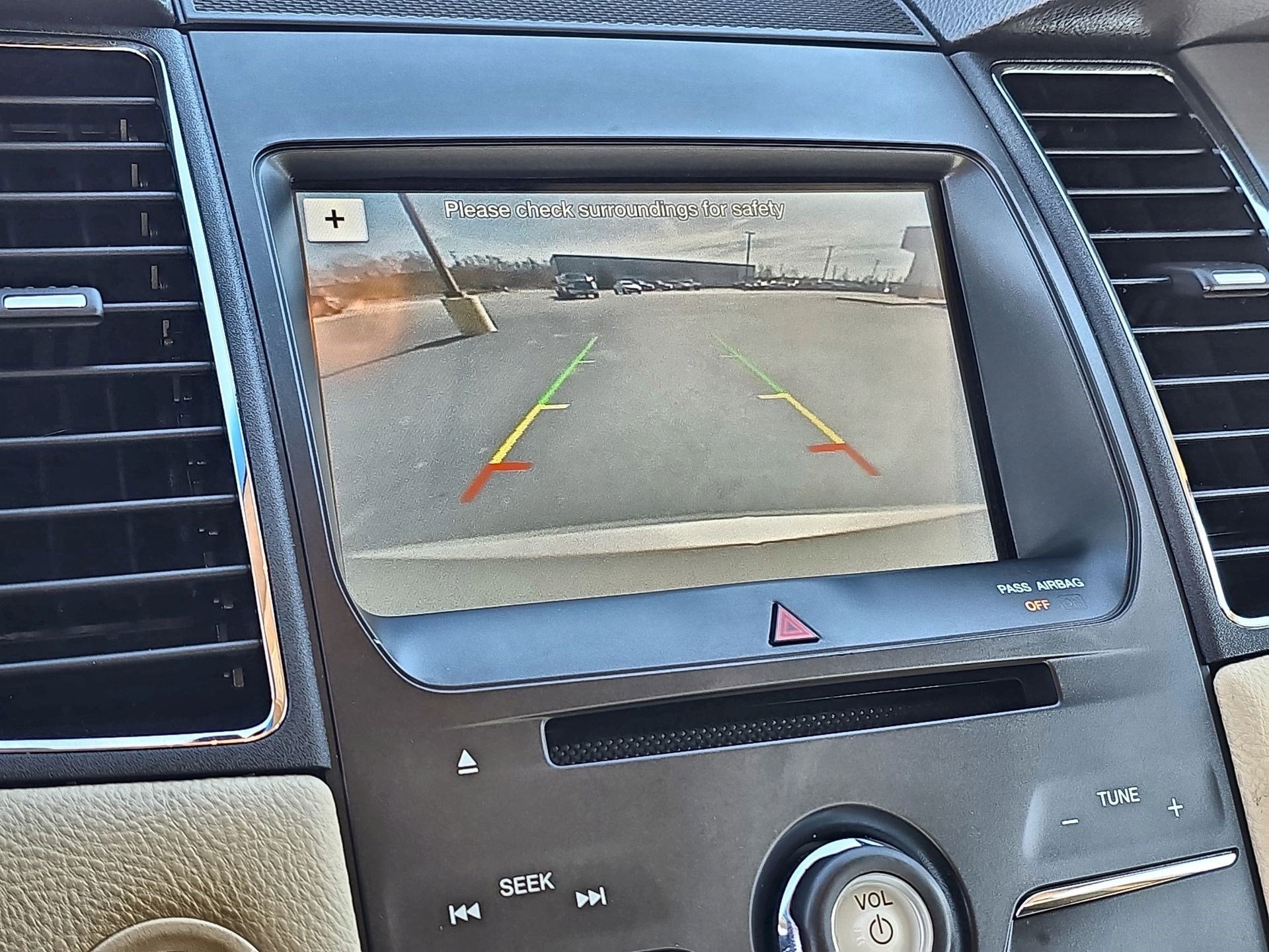 2018 Ford Taurus SEL