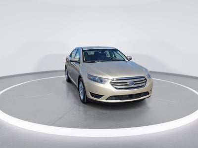 2018 Ford Taurus SEL