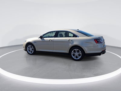2018 Ford Taurus SEL