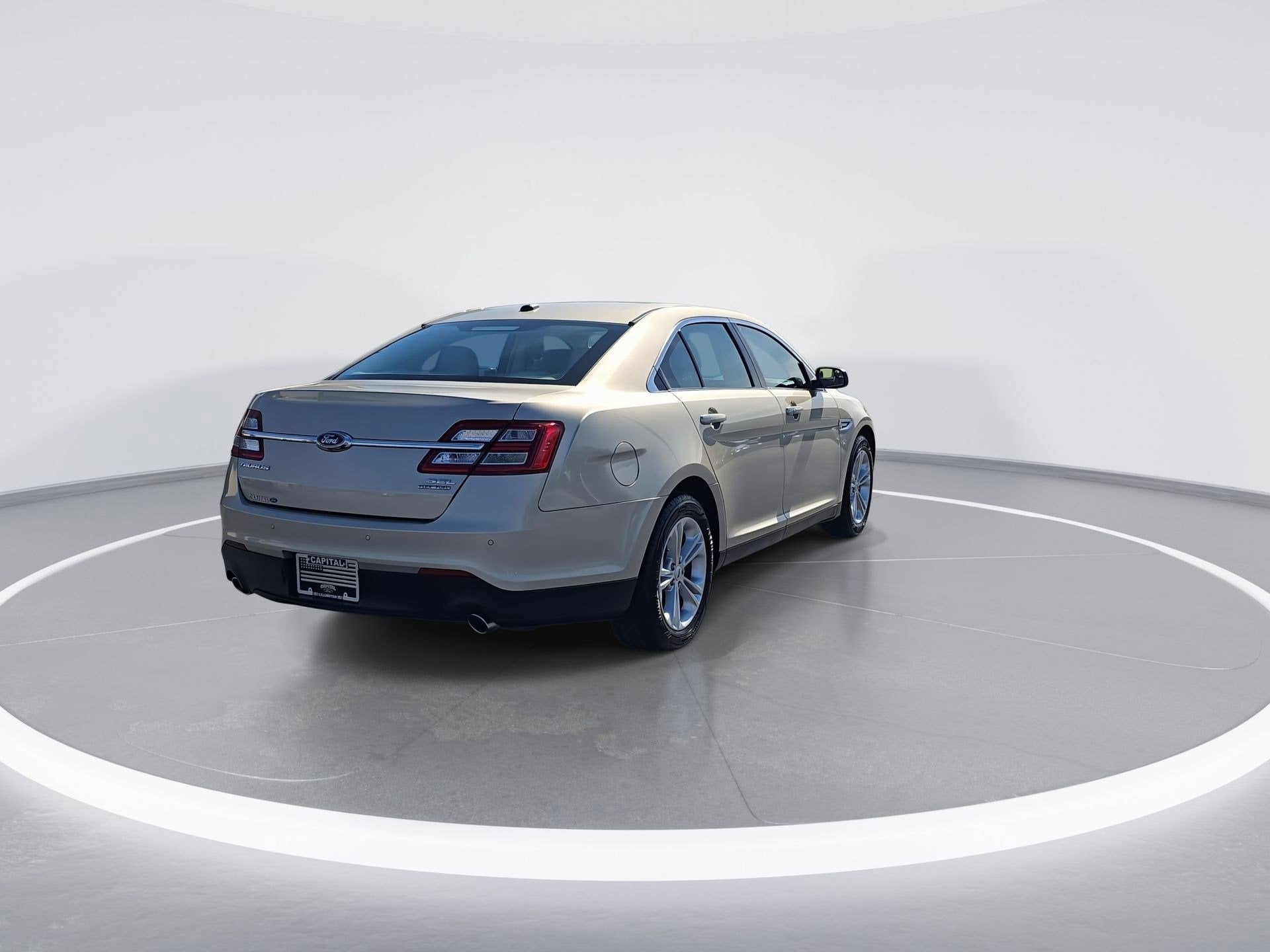 2018 Ford Taurus SEL