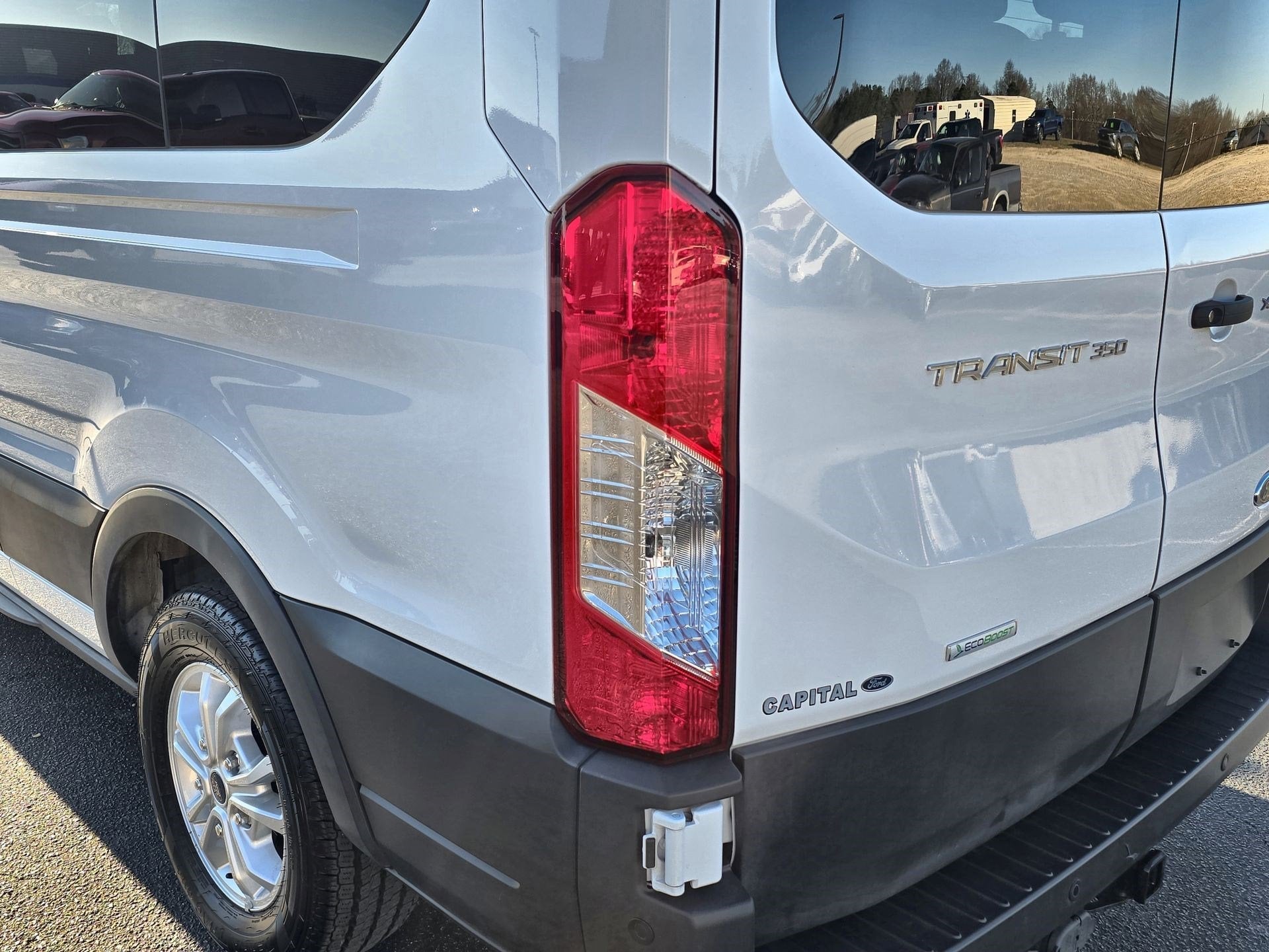 2021 Ford Transit Passenger Wagon XLT