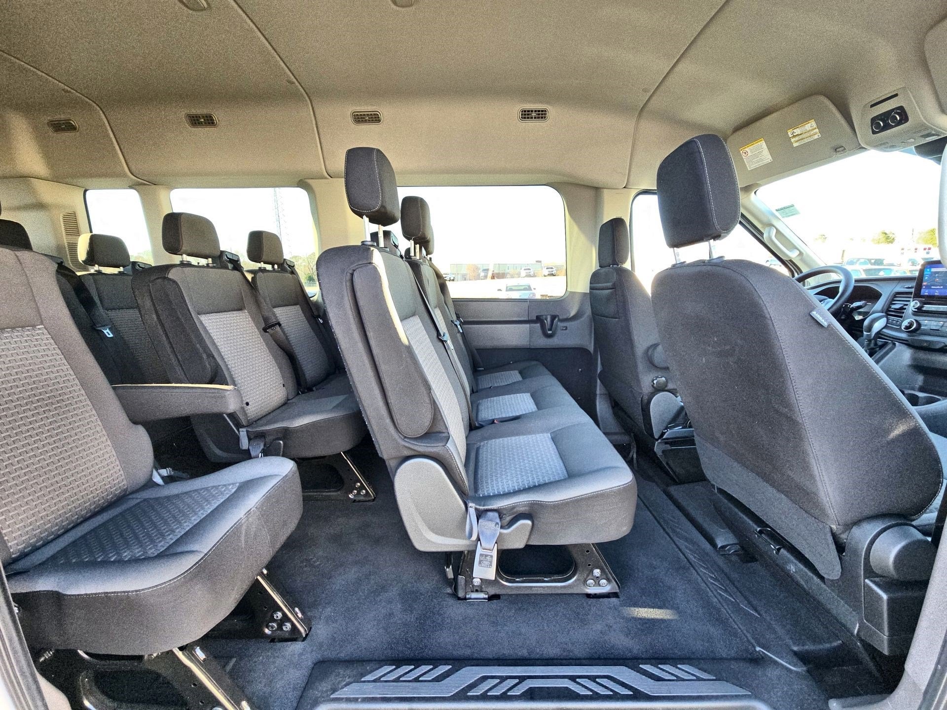 2021 Ford Transit Passenger Wagon XLT
