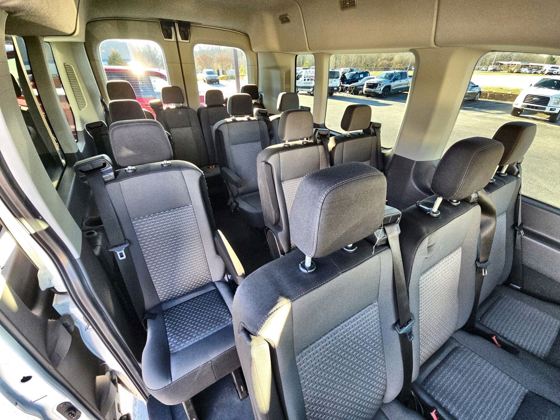 2021 Ford Transit Passenger Wagon XLT
