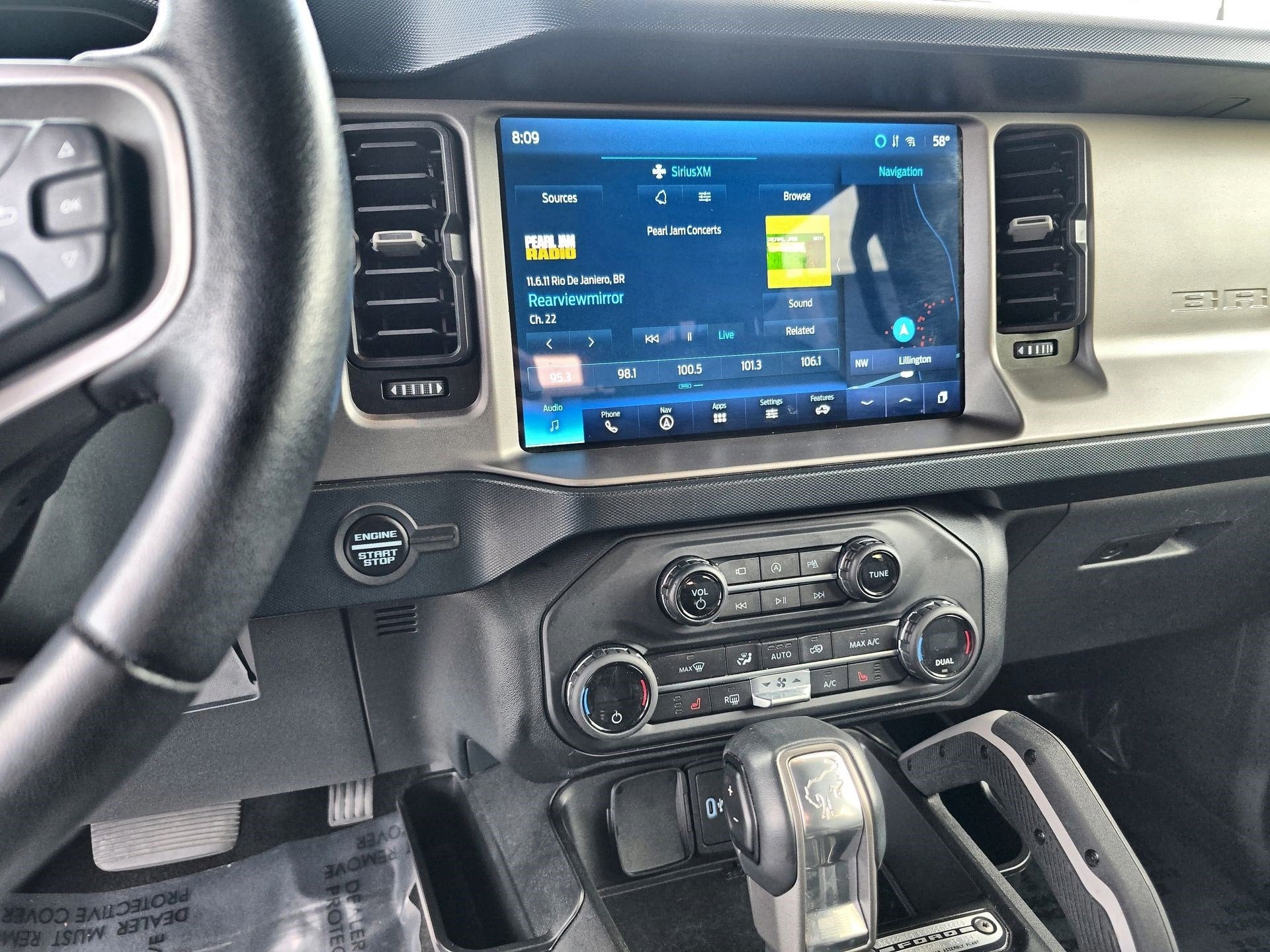 2023 Ford Bronco Outer Banks