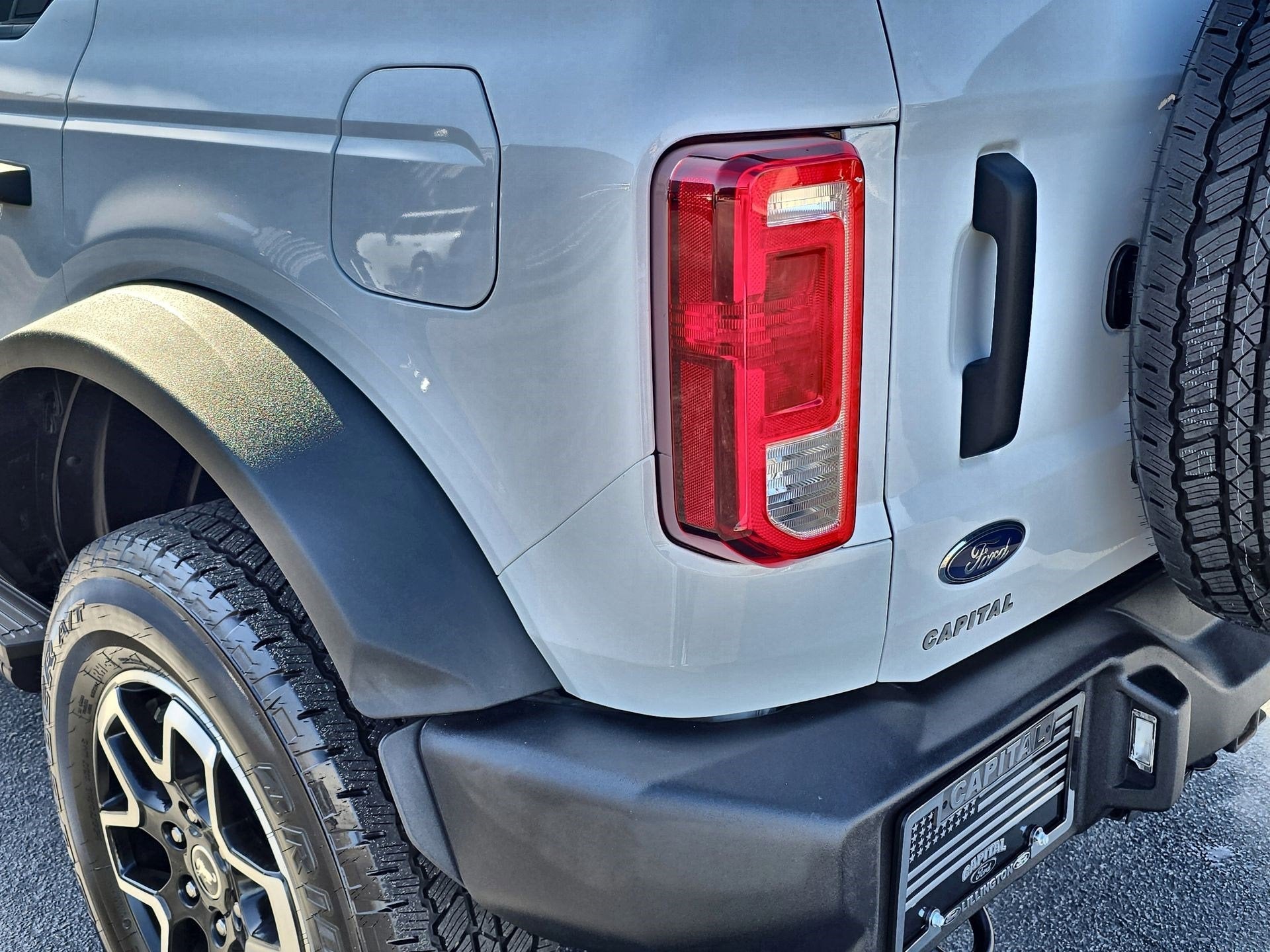 2021 Ford Bronco Base