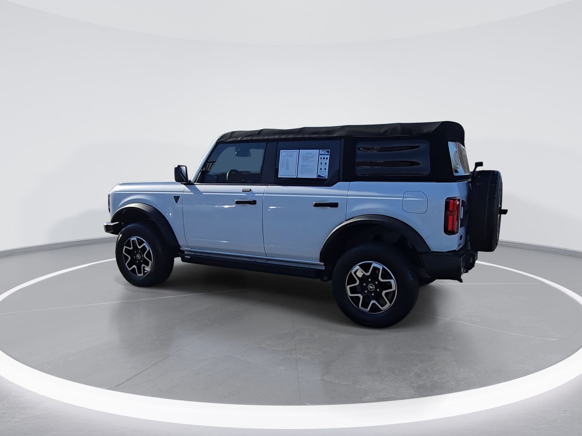 2021 Ford Bronco Base
