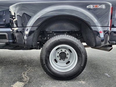 2023 Ford Super Duty F-350 DRW XL
