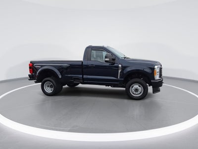 2023 Ford Super Duty F-350 DRW XL