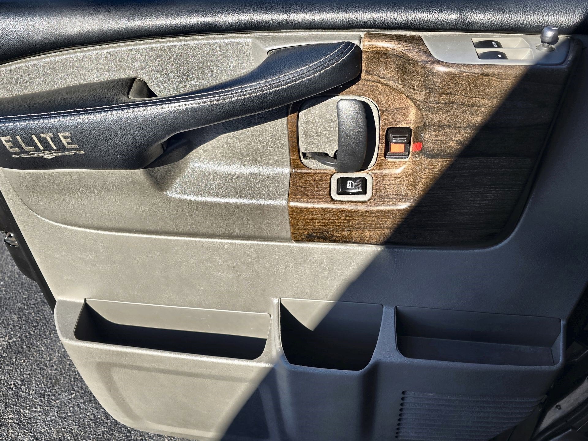 2015 GMC Savana Cargo Van Upfitter