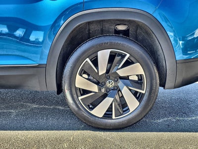 2024 Volkswagen Atlas Cross Sport 2.0T SE w/Technology